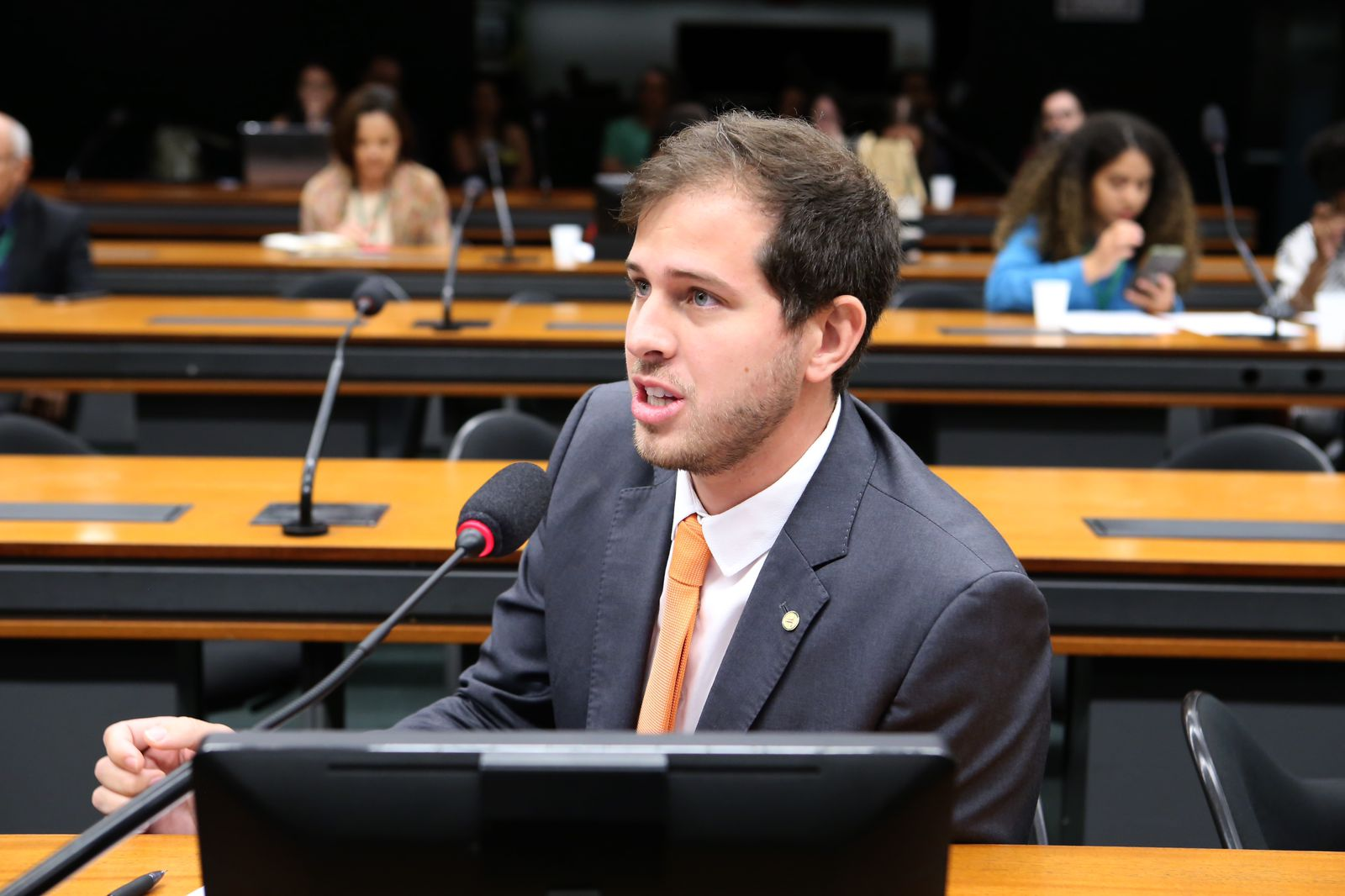 Leia mais sobre o artigo Pedro Campos assume relatoria de projeto de lei que vai nacionalizar Tarifa Social da Água