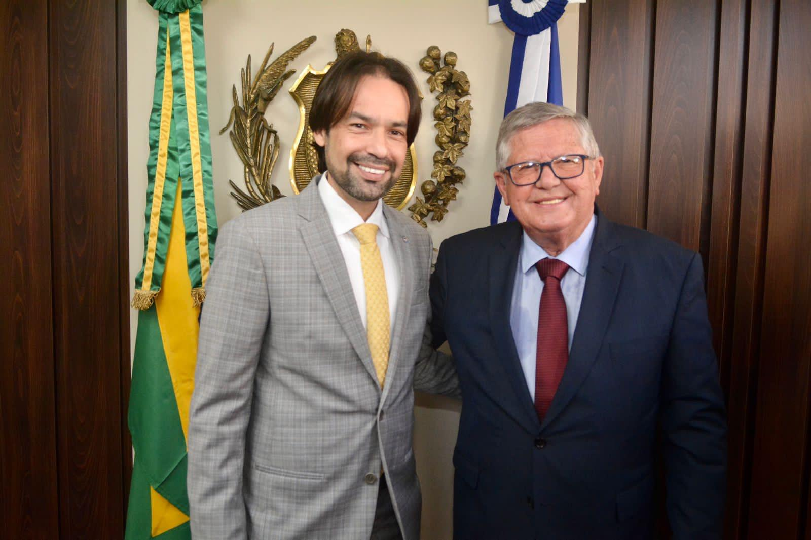 Leia mais sobre o artigo Diogo Moraes tomou posse para o quarto mandato parlamentar