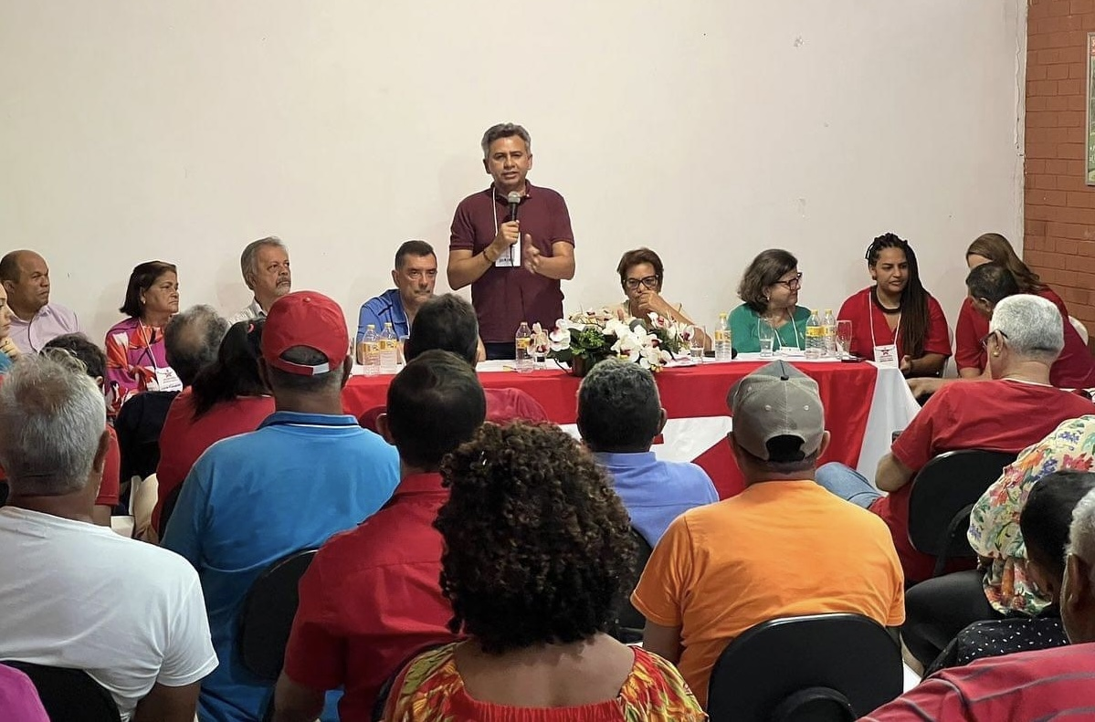 Leia mais sobre o artigo Plenárias regionais reúnem dirigentes partidários do PT de Pernambuco