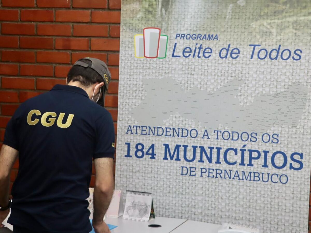 Leia mais sobre o artigo PF faz operação para desarticular desvio de recursos públicos do Programa Leite de Todos