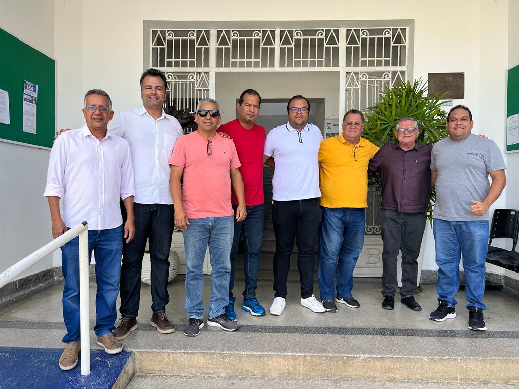 Leia mais sobre o artigo Gestão do Governo Municipal recebe diretoria do Decisão Futebol Clube