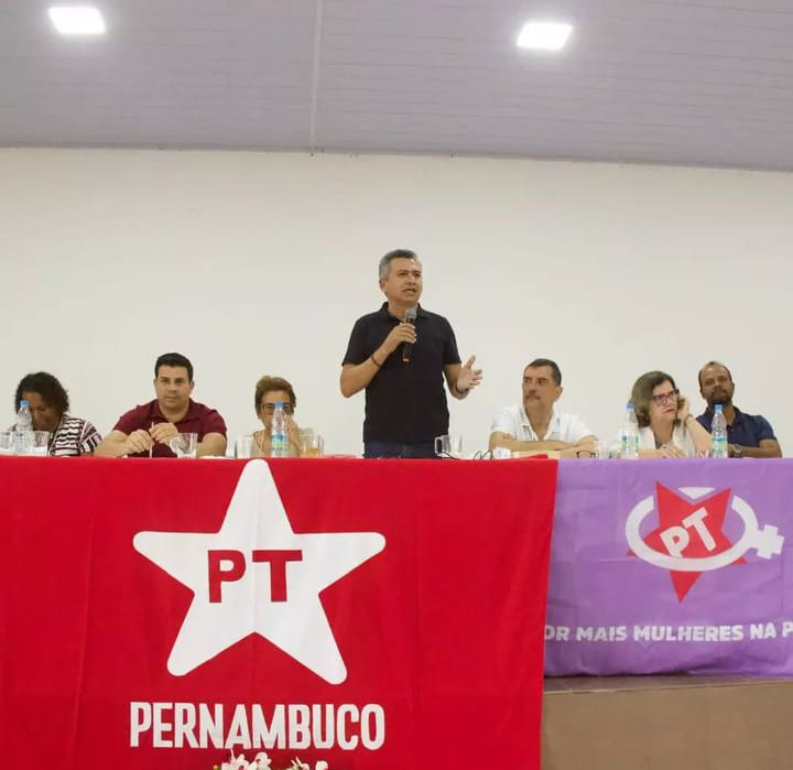 Leia mais sobre o artigo PT realiza série de plenárias em cidades pernambucanas