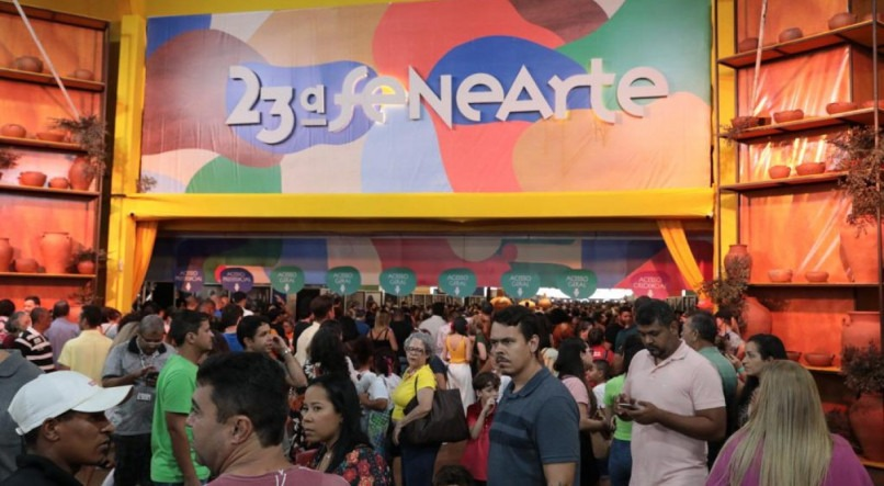 Leia mais sobre o artigo Fenearte 2023 supera expectativas e recebe pelo menos 315 mil pessoas, diz governo de Pernambuco