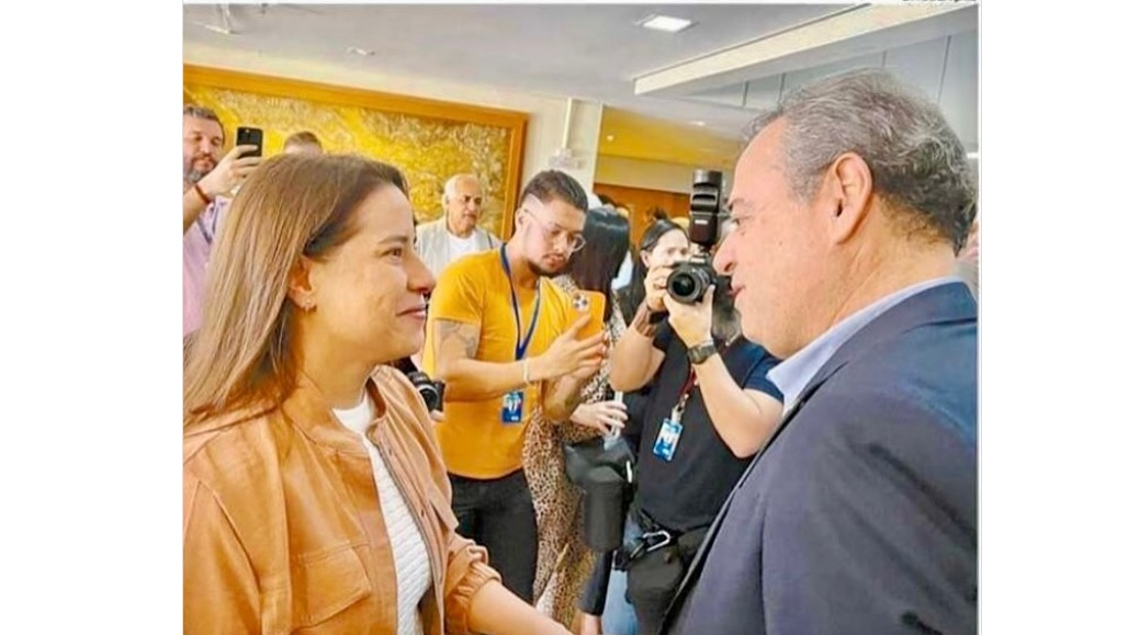 Leia mais sobre o artigo ‘As diferenças políticas jamais poderão ser maiores que o nosso povo’, diz Danilo Cabral ao destacar relação institucional com Raquel Lyra