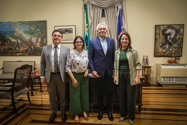 Leia mais sobre o artigo Raquel Lyra recebe o governador de Goiás, Ronaldo Caiado