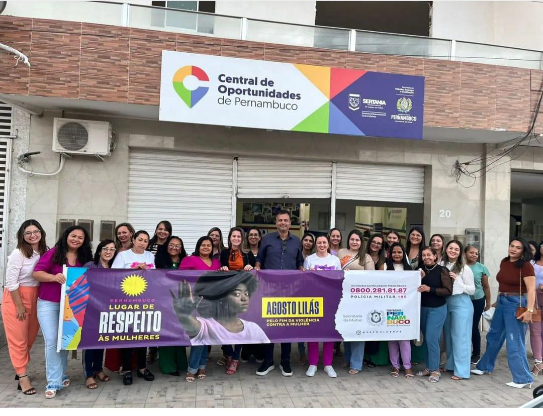 Leia mais sobre o artigo Secretário de Desenvolvimento Social de Sertânia participa de capacitação sobre o Agosto Lilás