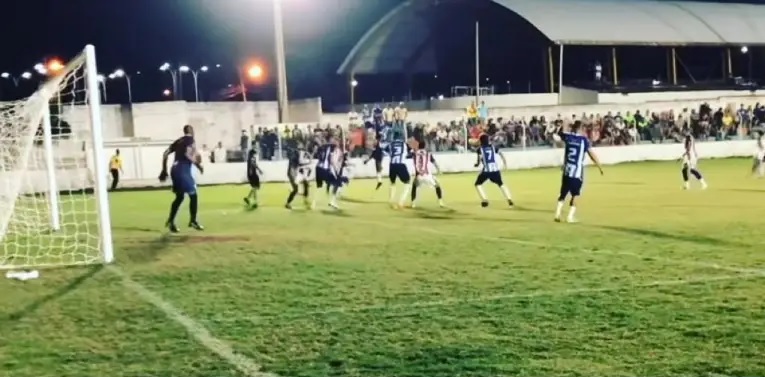 Leia mais sobre o artigo Amistoso entre Afogados e Decisão tem confusão e jogo encerrado no 1º tempo