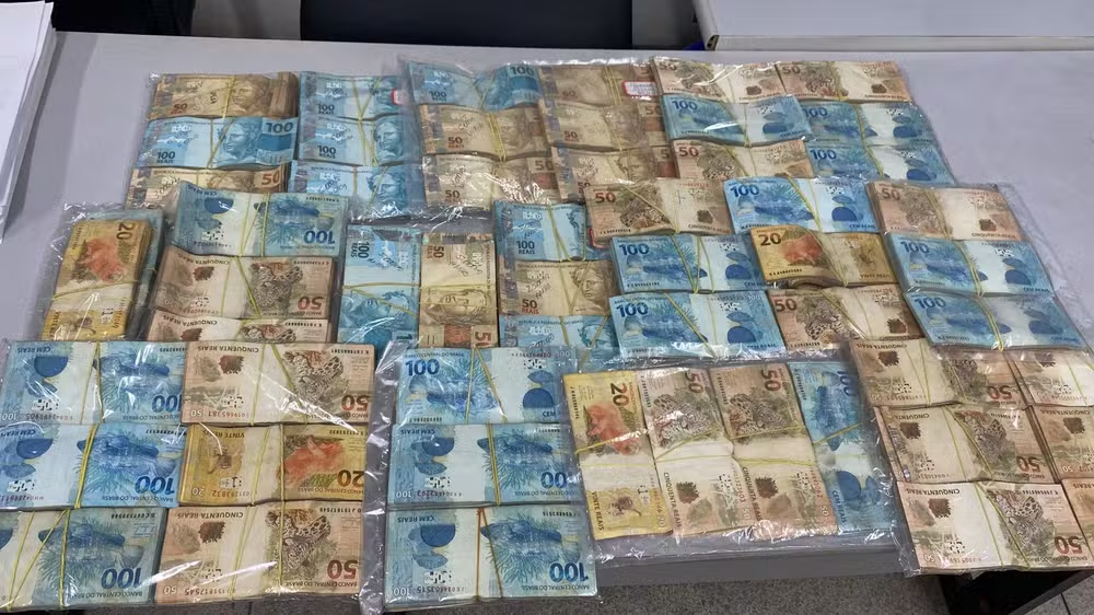 Leia mais sobre o artigo Polícia realiza operação contra lavagem de dinheiro em Pernambuco