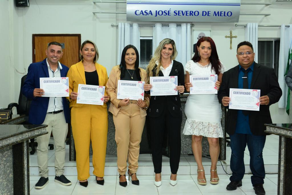 Leia mais sobre o artigo Conselheiros tutelares de Sertânia tomam posse