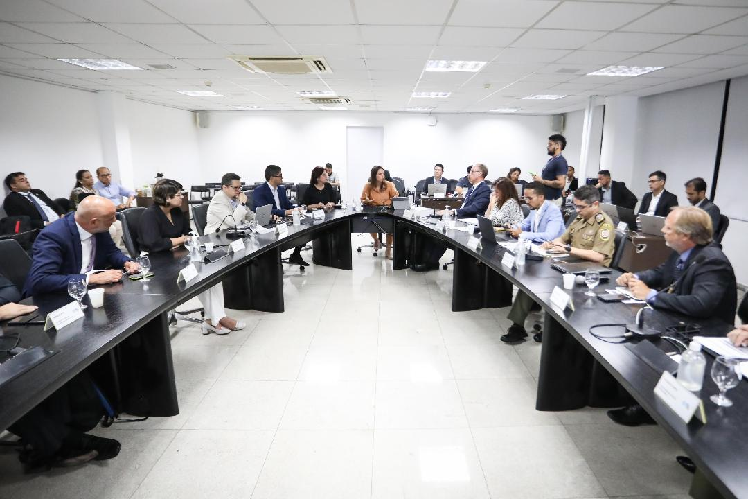 Leia mais sobre o artigo Governadora Raquel Lyra comanda reunião de monitoramento do Juntos pela Segurança