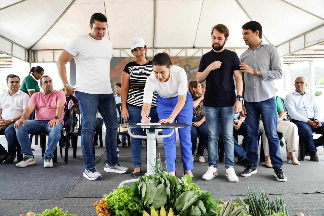 Leia mais sobre o artigo PE Produz celebra investimento para o desenvolvimento socioeconômico de arranjos produtivos locais