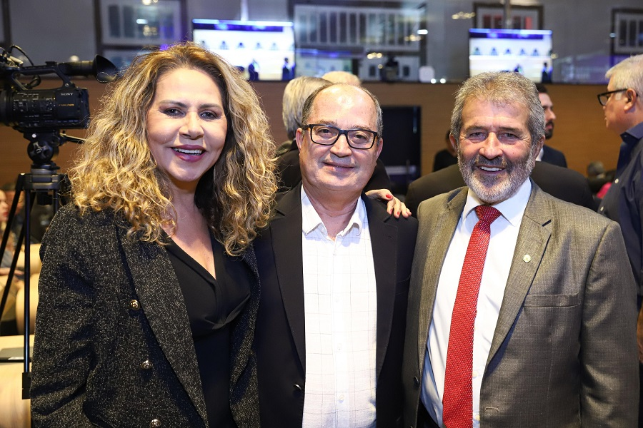 Leia mais sobre o artigo Três sertanejos recifenses