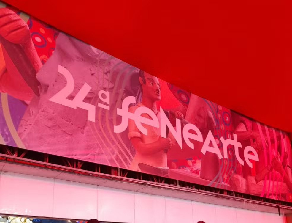 Leia mais sobre o artigo Fenearte 2024 tem mais de 5 mil artesãos, oficinas, gastronomia, shows e desfiles de moda