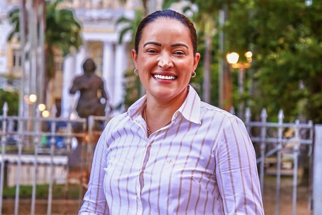 Leia mais sobre o artigo PRIMEIRA MÃO: Justiça Eleitoral cassa e torna inelegíveis Pollyanna Abreu, Tereza Raquel e Dóia