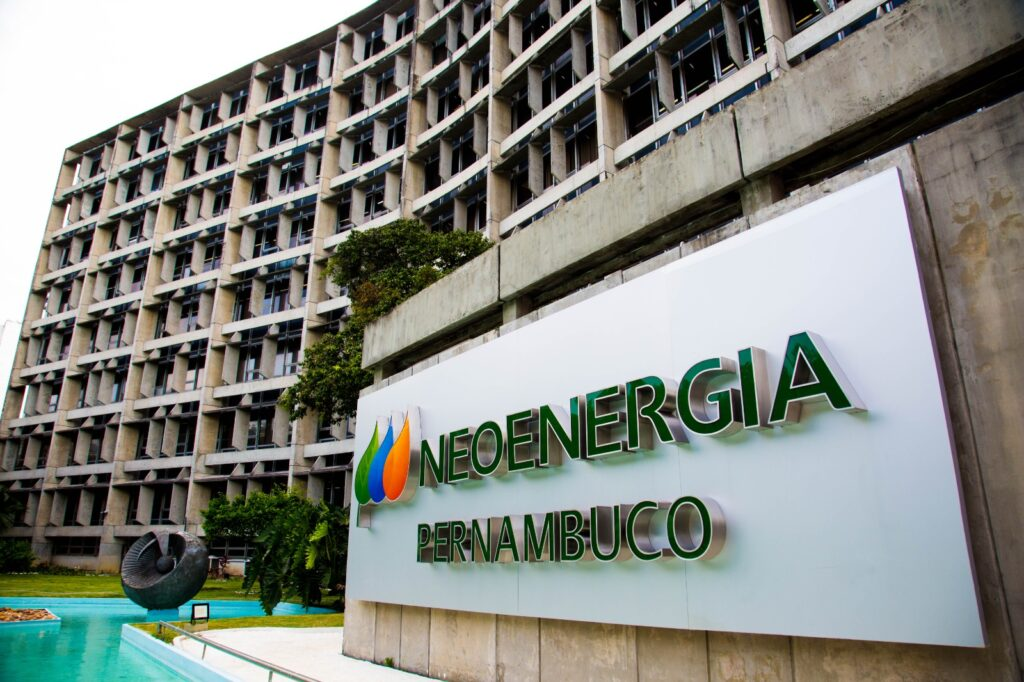 Leia mais sobre o artigo Pernambuco pode ter cobrança extra na conta de luz