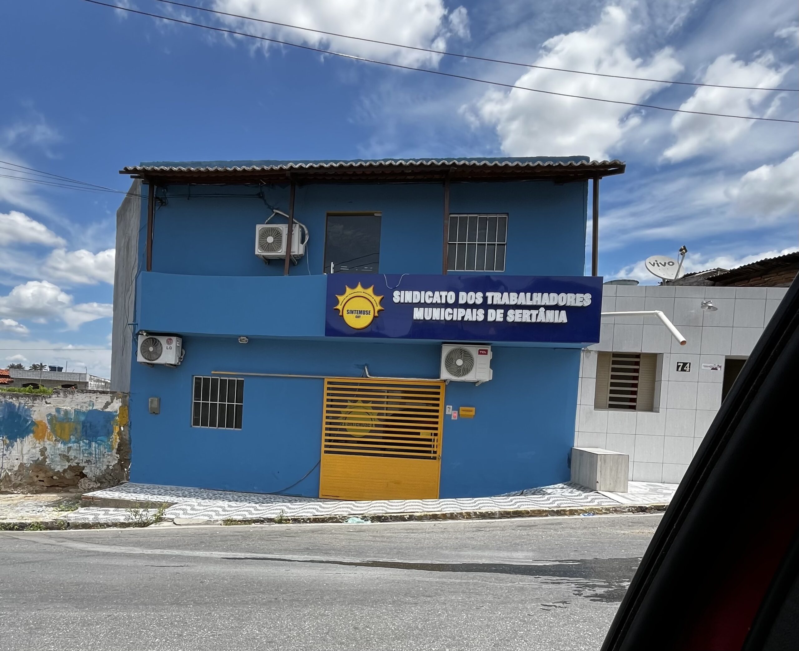 Leia mais sobre o artigo Sertânia: Sintemuse emite nota a respeito do não pagamento do salário dos profissionais da saúde