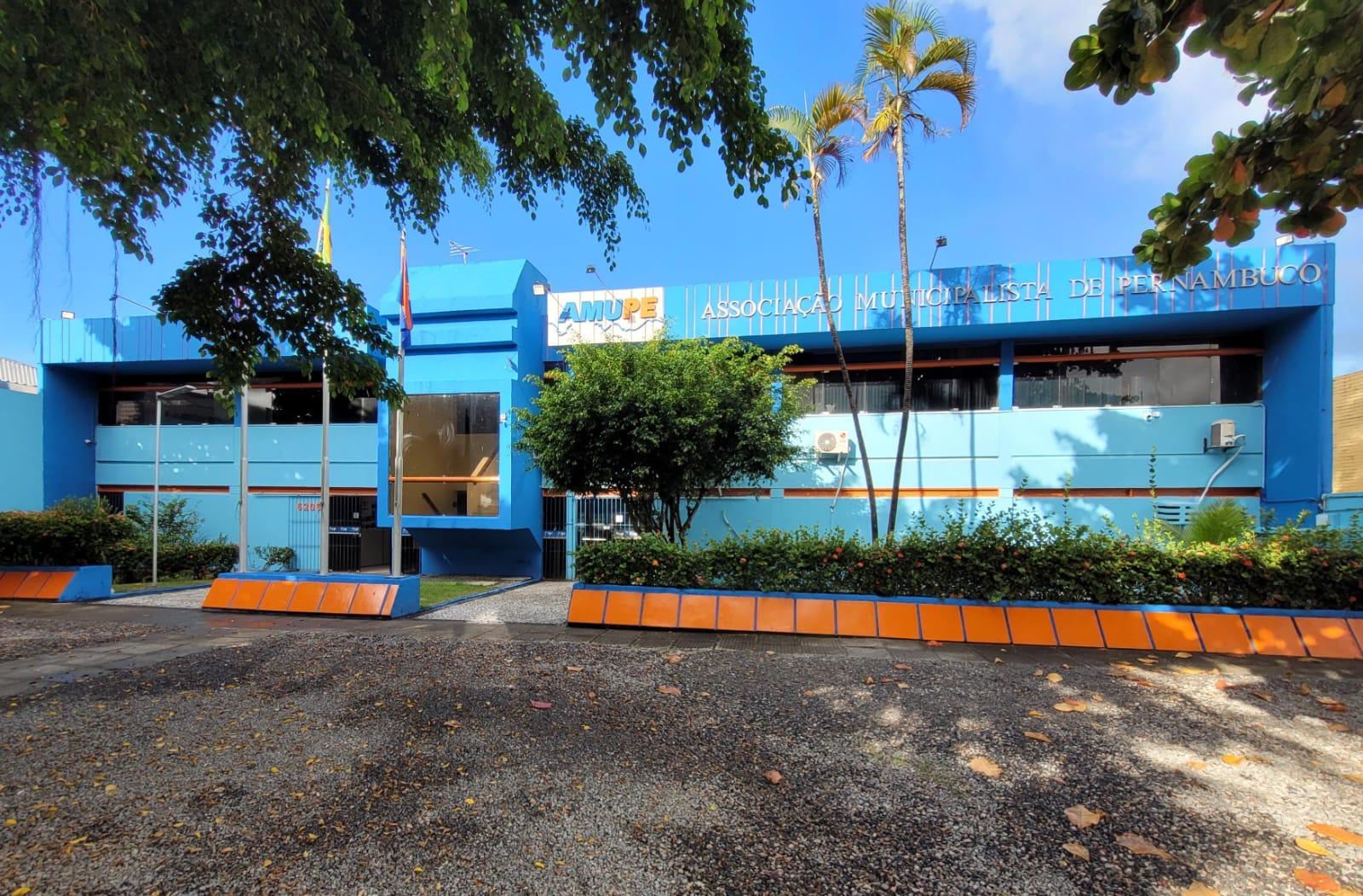 Leia mais sobre o artigo Nova diretoria da Amupe toma posse nesta quarta-feira (19)