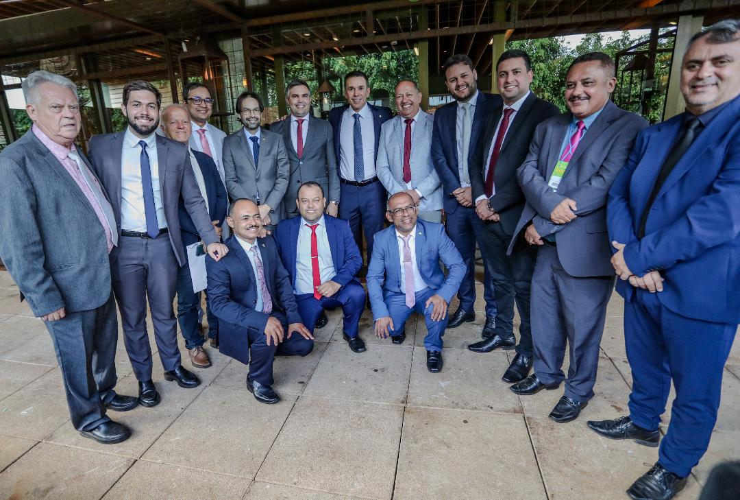 Leia mais sobre o artigo Diogo Moraes comemora anúncio de mais R$ 3 milhões para saúde de Santa Cruz em articulação com Felipe Carreras