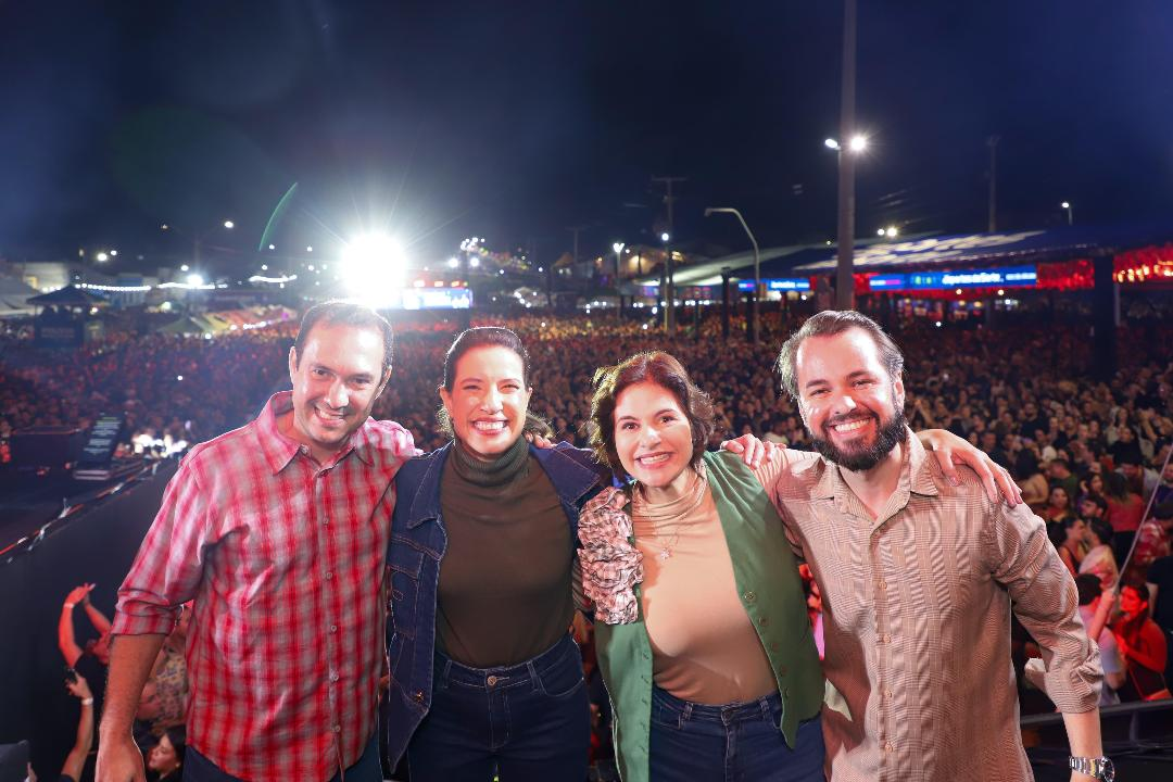 Leia mais sobre o artigo “Pernambuco inteiro está em festa, é a capital do Brasil neste São João”, afirmou a governadora Raquel Lyra