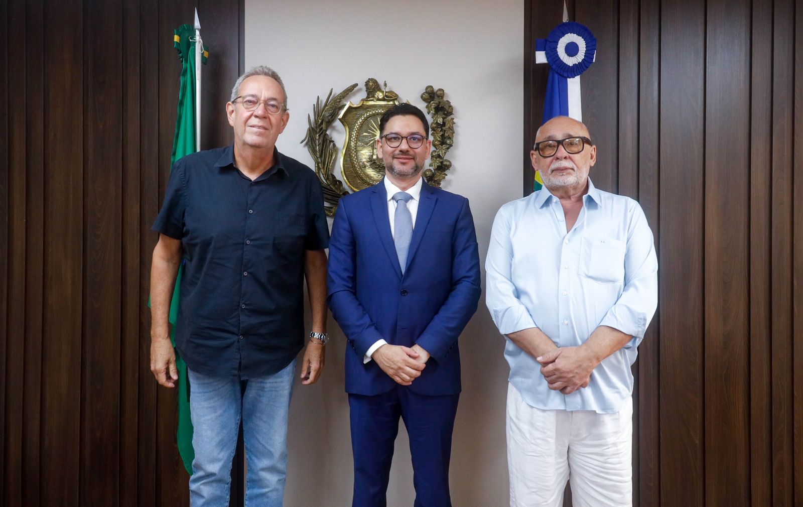 Leia mais sobre o artigo Álvaro Porto e Francismar Pontes empossam Alberes Lopes como novo superintendente da Escola do Legislativo