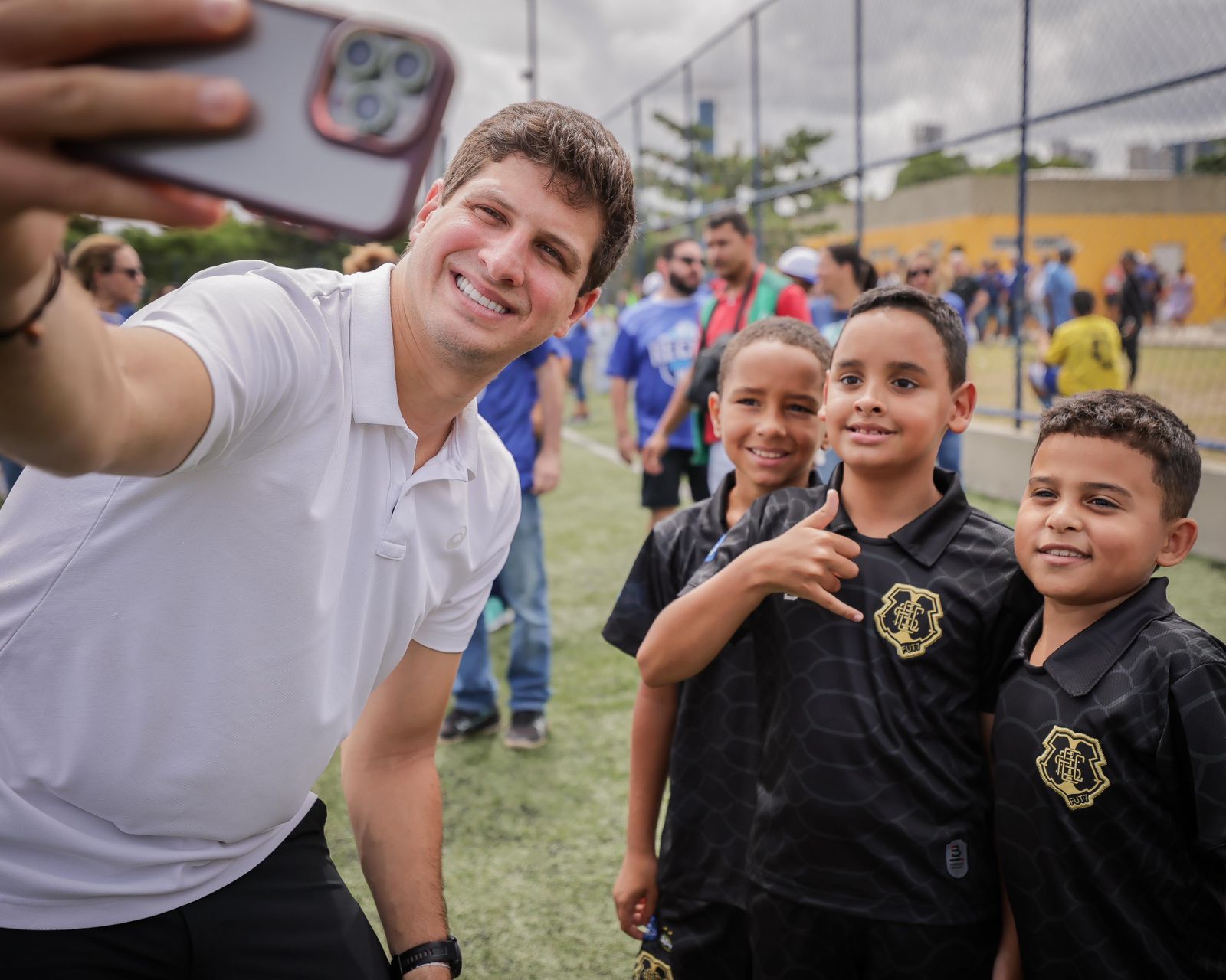 Leia mais sobre o artigo Recife Bom de Bola 2025 começa com recorde de equipes e atletas