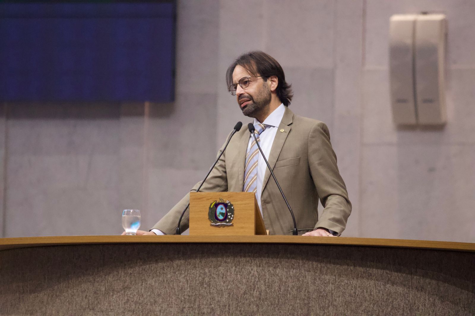 Leia mais sobre o artigo PSDB fará reunião nesta segunda para definir saída do bloco governista e Diogo como líder na Alepe