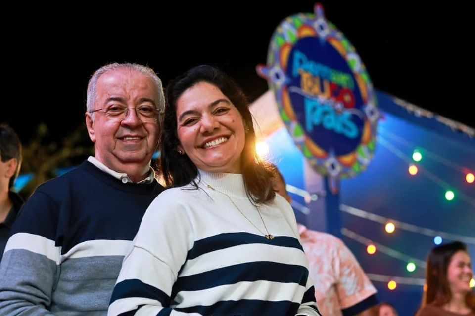 Leia mais sobre o artigo Prefeito de Gravatá leva multa de quase R$ 2,5 milhões por nomear esposa como secretária