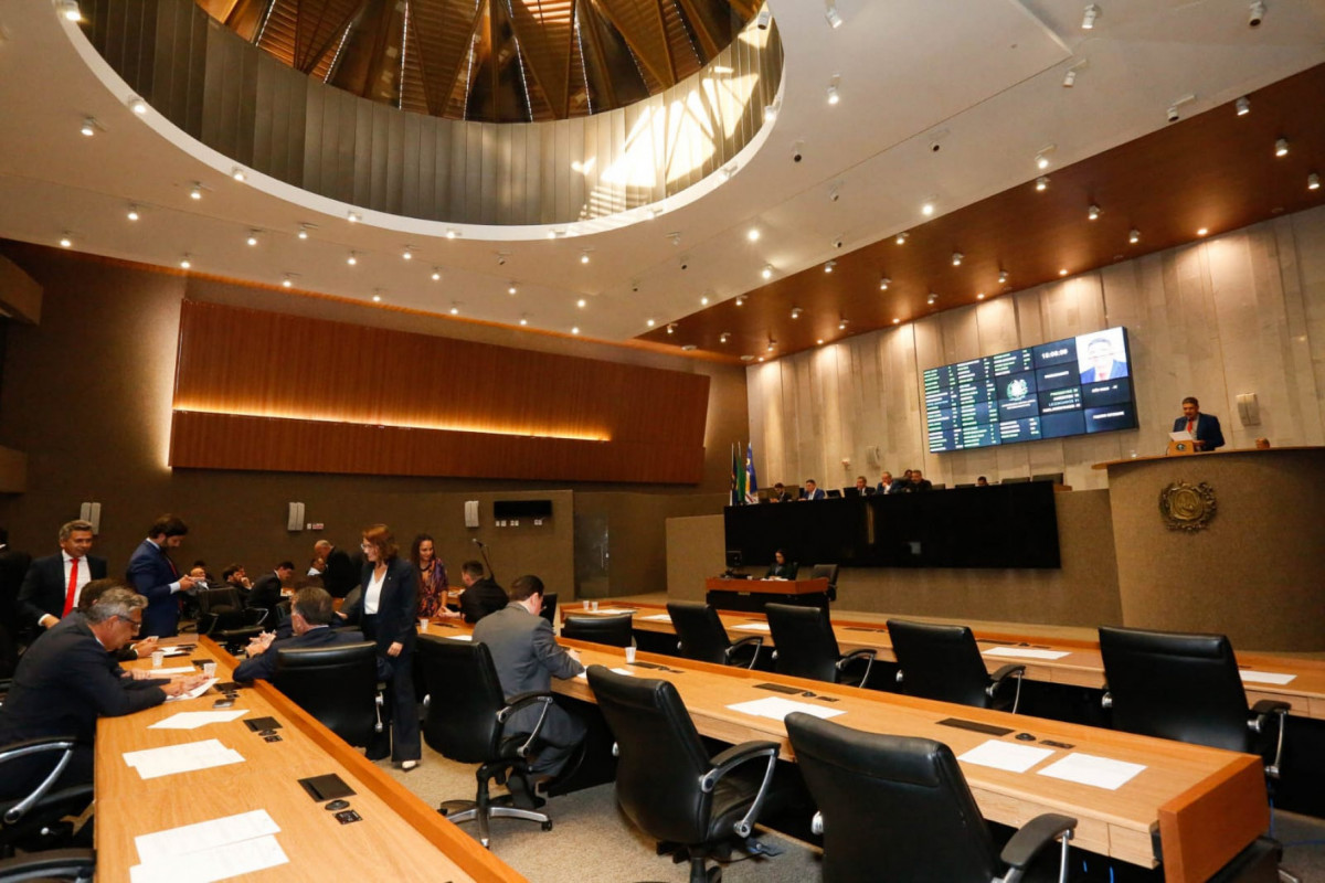 Leia mais sobre o artigo Nova lei proíbe práticas de erotização infantil e adultização de crianças e adolescentes no estado