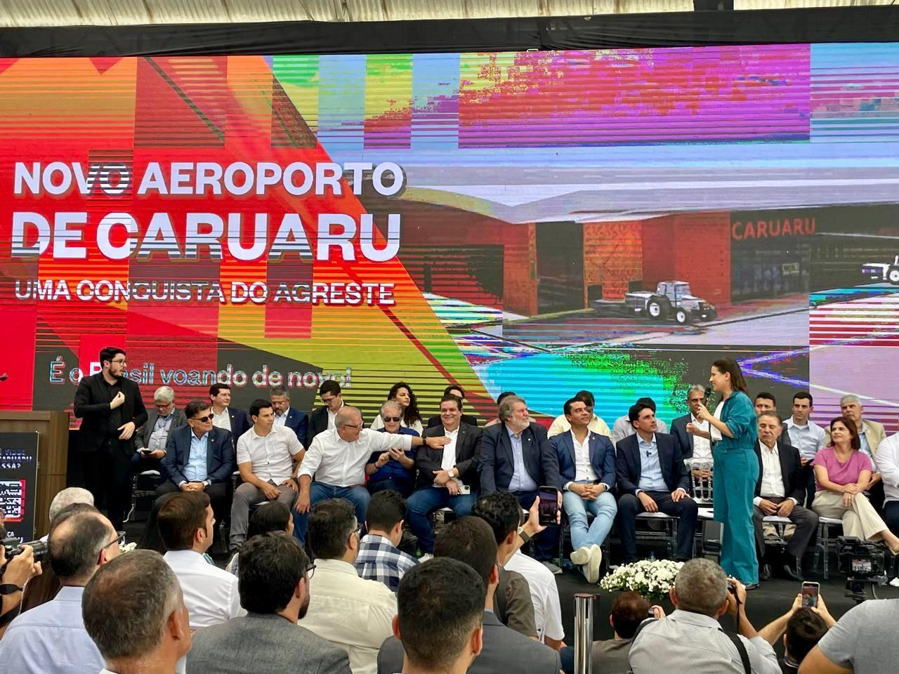 Leia mais sobre o artigo TCE suspende licitação de reforma do Aeroporto de Caruaru por sobrepreço de R$ 18 milhões