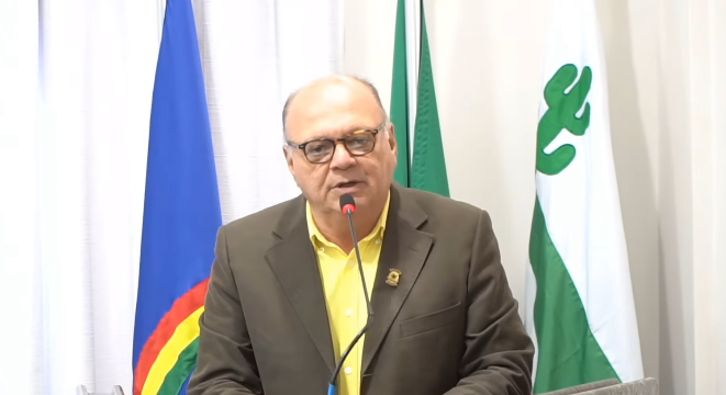 Leia mais sobre o artigo Vereador Luiz Abel renuncia à liderança do Governo na Câmara Municipal de Sertânia