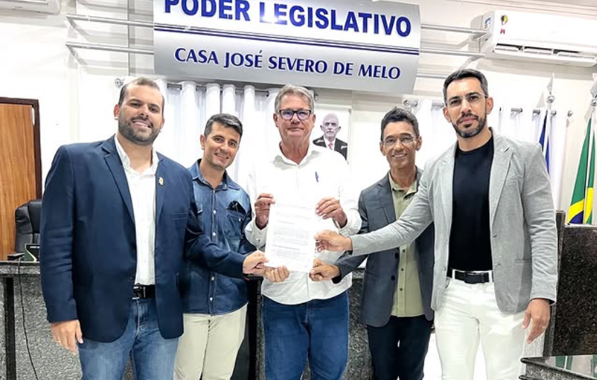 Leia mais sobre o artigo Vereadores de oposição denunciam suposta maquiagem fiscal em Projeto de Lei do Programa BCCS em Sertânia