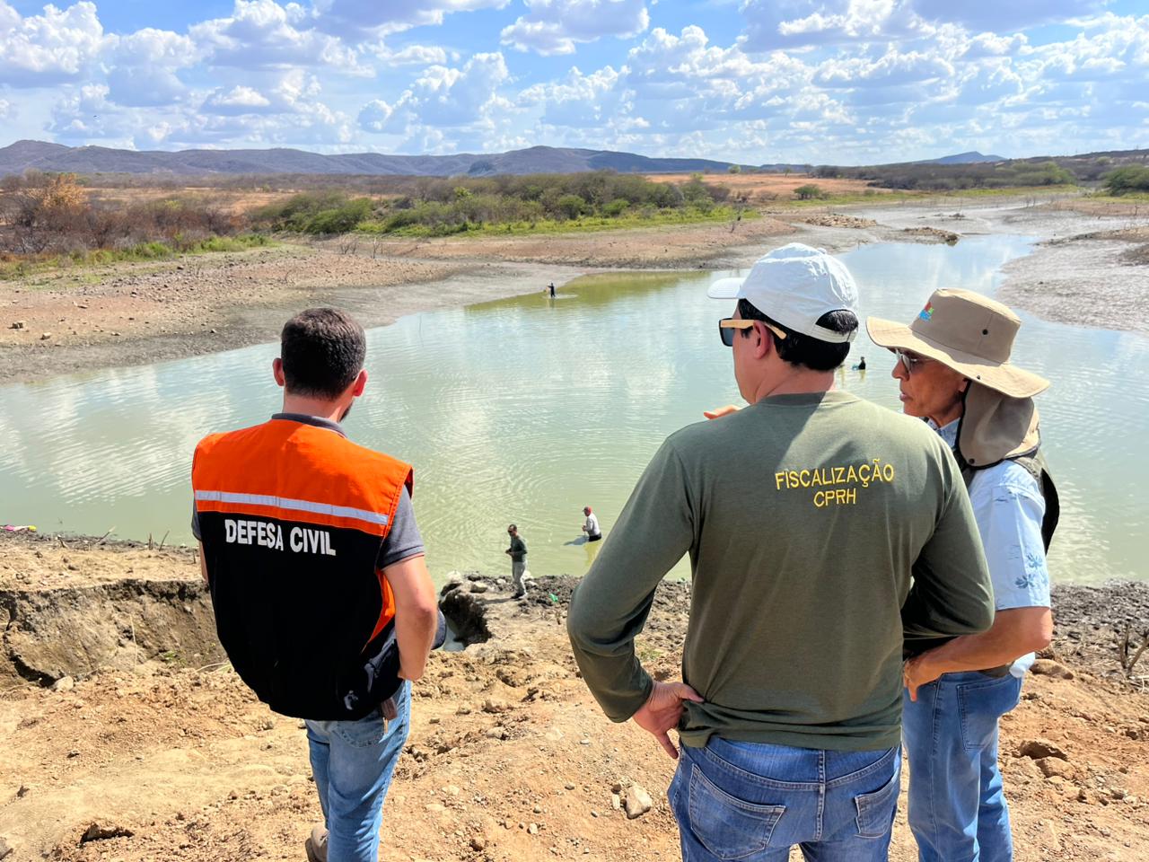 Leia mais sobre o artigo CPRH embarga obra na Barragem Zé Mariano, em Afogados da Ingazeira