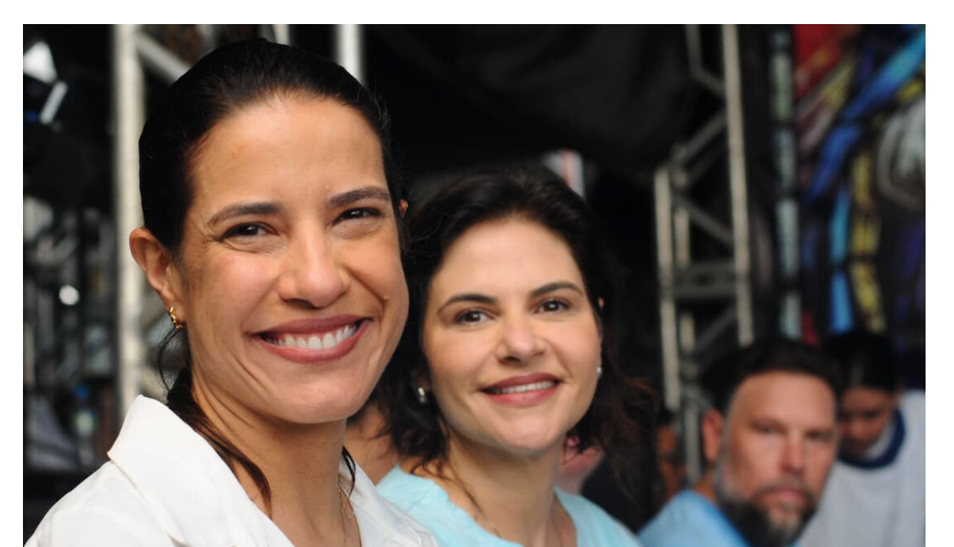 Leia mais sobre o artigo Raquel Lyra discursa na 121ª edição da Festa do Morro e pede orações para seu governo