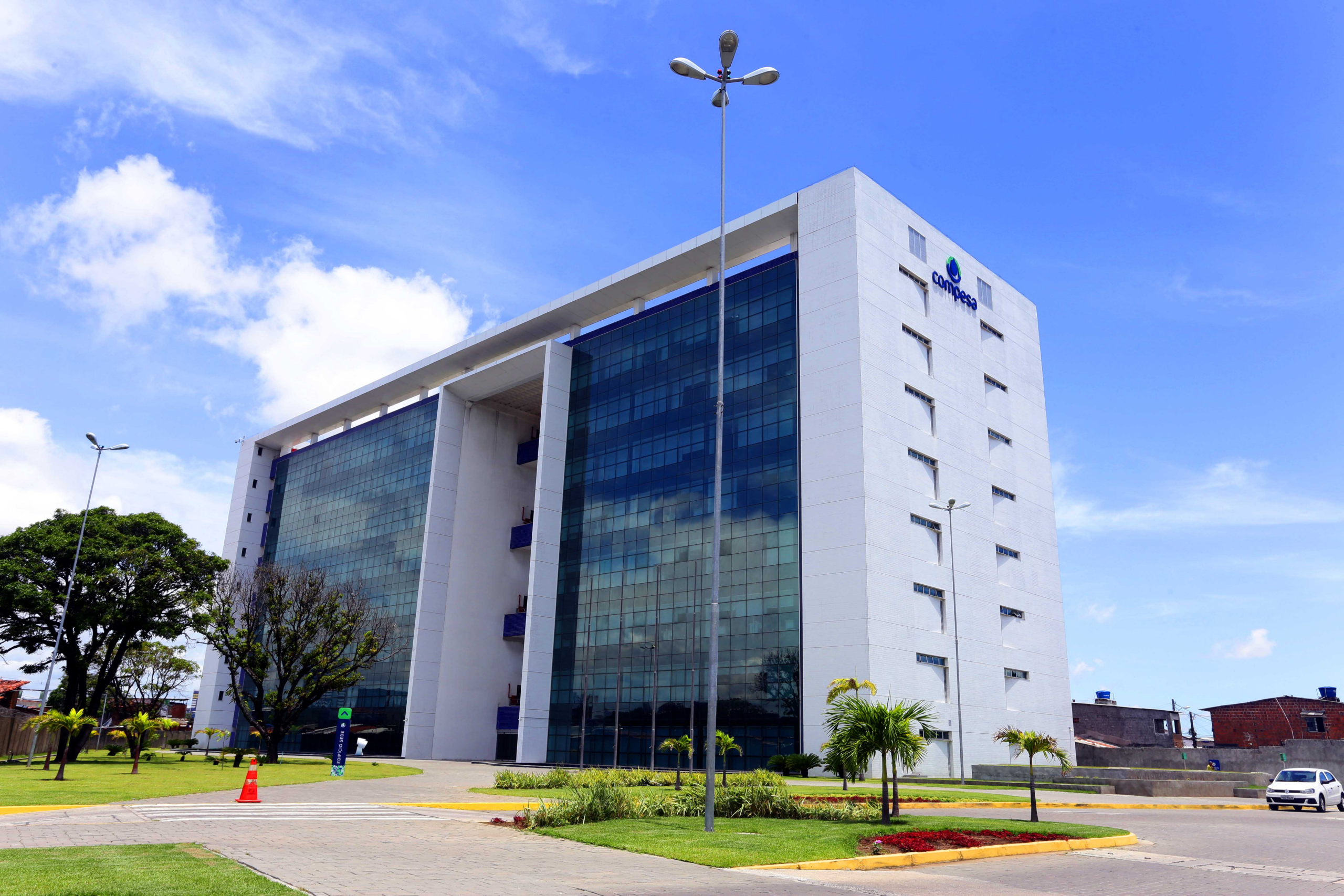 Leia mais sobre o artigo PIX do leilão da Compesa: veja quanto cada município irá receber