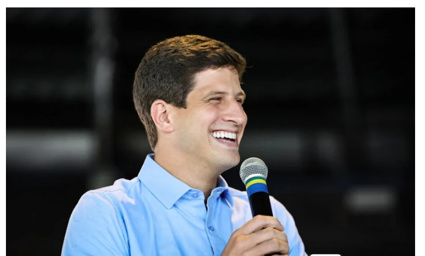 Leia mais sobre o artigo João Campos é o 4º gestor de capitais mais bem avaliado do Brasil