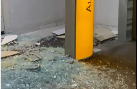 Leia mais sobre o artigo Criminosos explodem agência do Banco do Brasil em Orobó