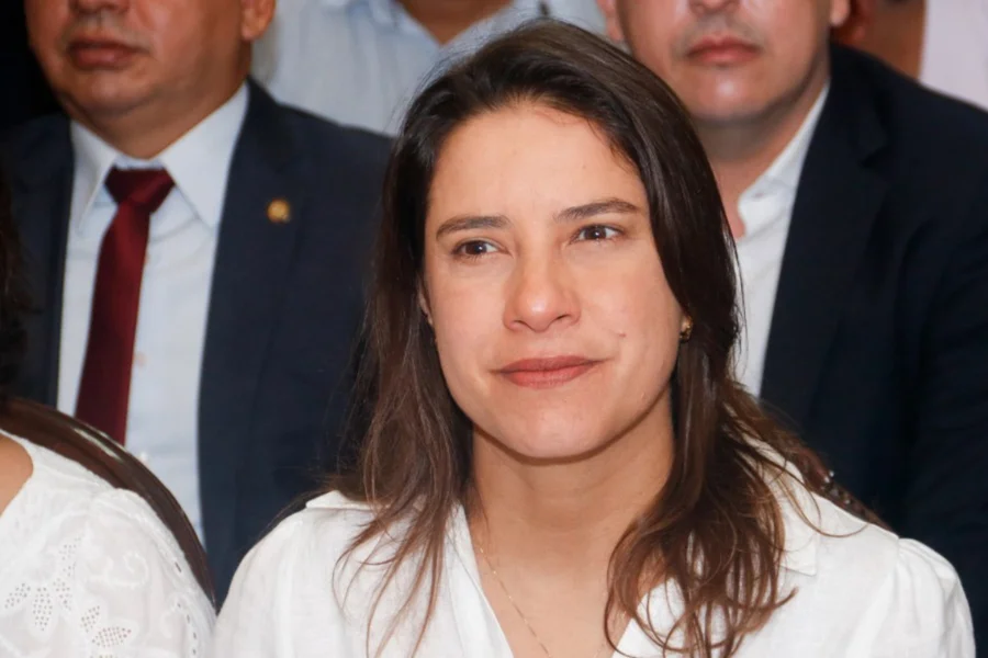 Leia mais sobre o artigo Reportagem da TV Record revela Polícia Paralela contra adversários políticos no Governo Raquel Lyra