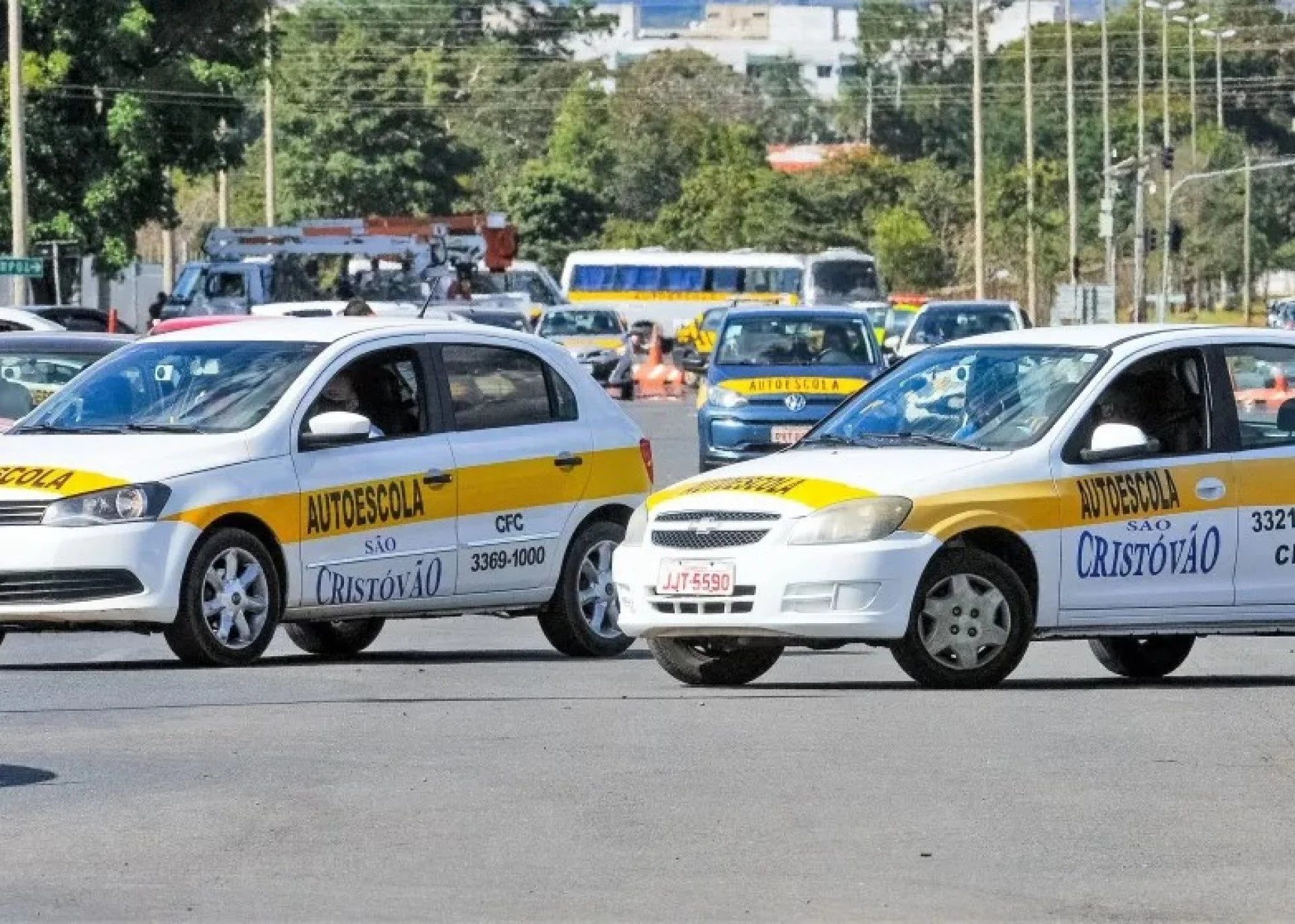 Leia mais sobre o artigo Detran-PE retira baliza e rampa da prova prática para habilitação em todo o Estado