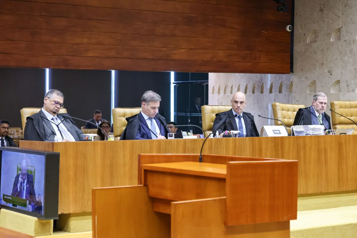 Leia mais sobre o artigo STF decide que piso do magistério vale para professores temporários